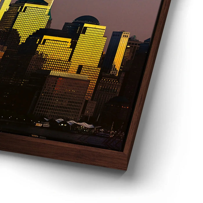 Featured image 14 for 1 World Trade Center At Dusk