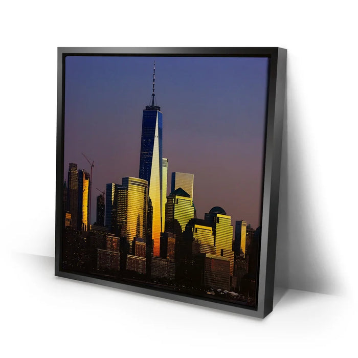 Featured image 2 for 1 World Trade Center At Dusk