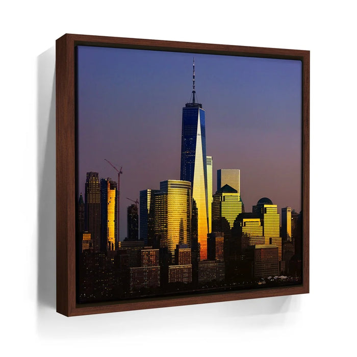 Featured image 10 for 1 World Trade Center At Dusk