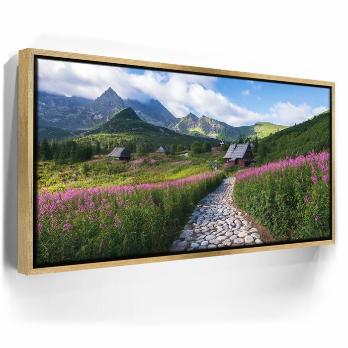 Featured image 7 for Autumn Cabins In The Tatras