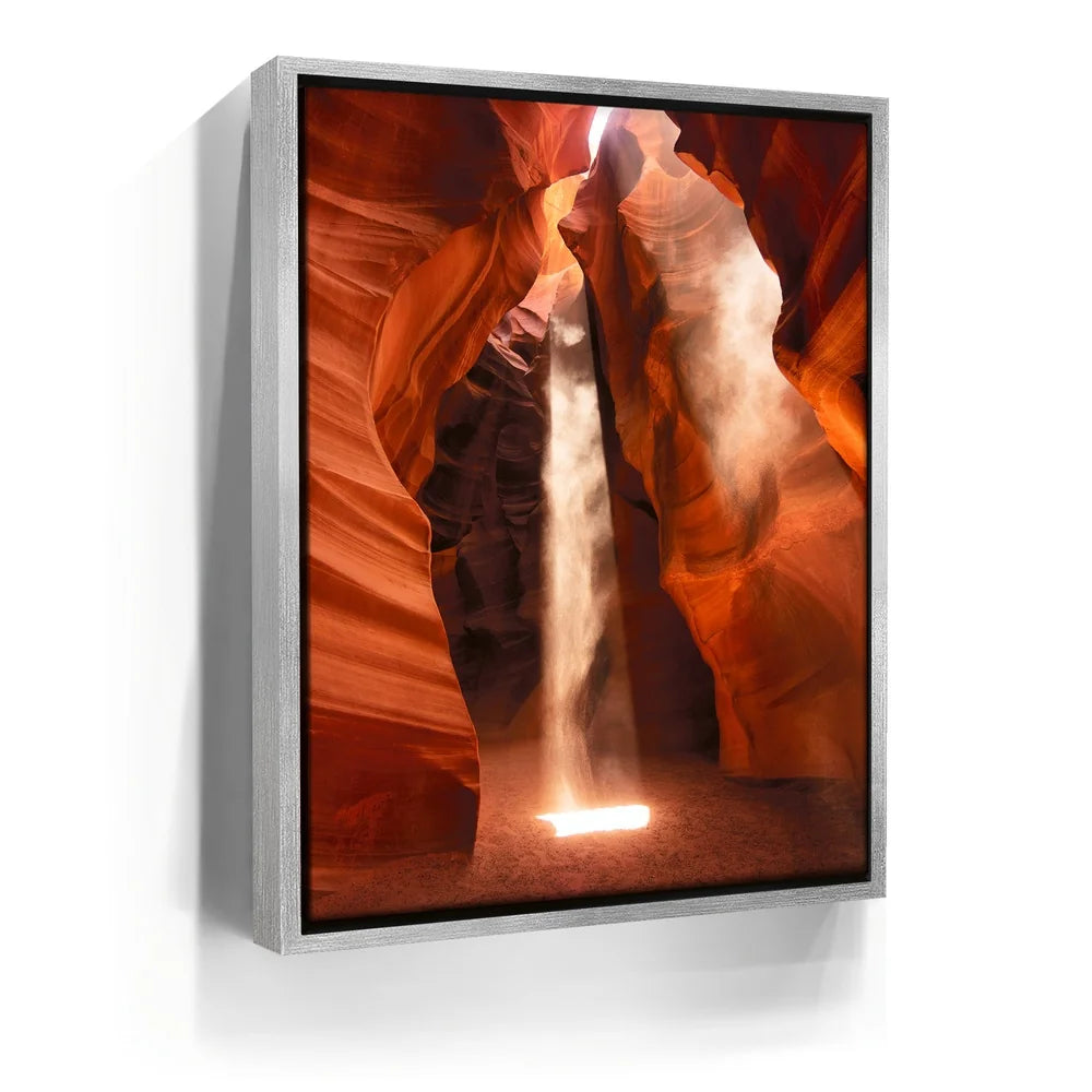 Featured image 8 for Beam of Light - Antelope Canyon, Arizona
