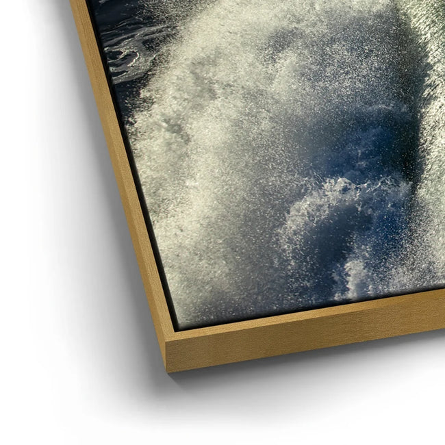 Featured image 12 for Big Wave Spray