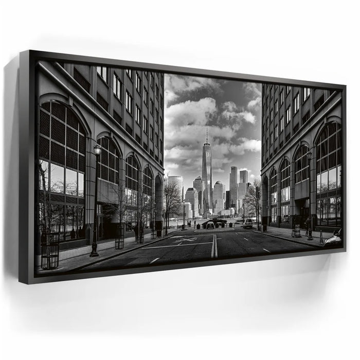 Featured image 5 for Black And White Lower Manhattan Skyline Panoramic