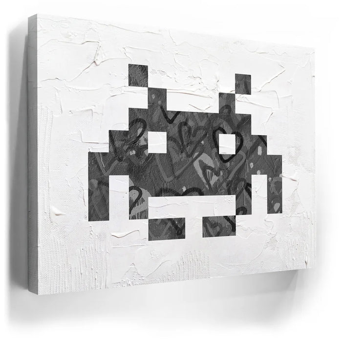 Featured image 5 for Black & White Space Invader