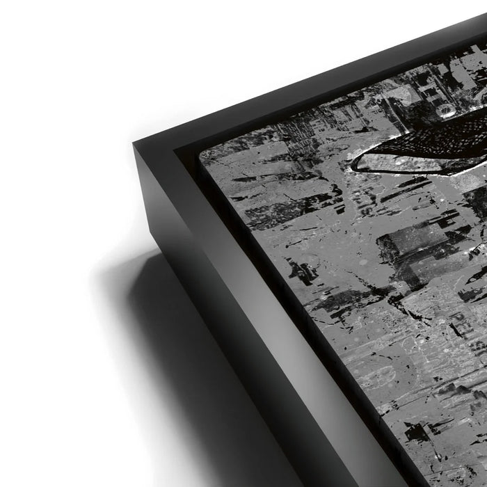 Featured image 11 for California Love - Black & White