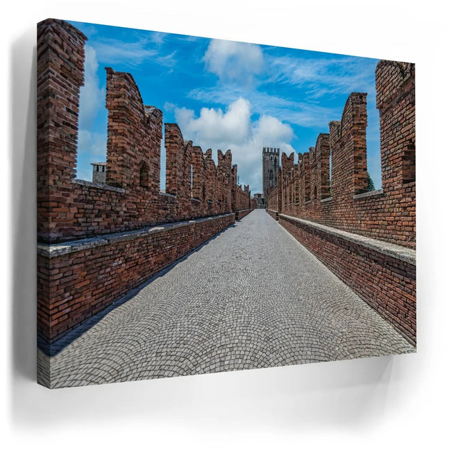 Featured image 3 for Castelvecchio Crossing