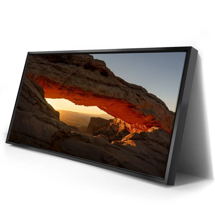 Featured image 2 for Catching Fire - Mesa Arch, Canyonlands NP, Utah