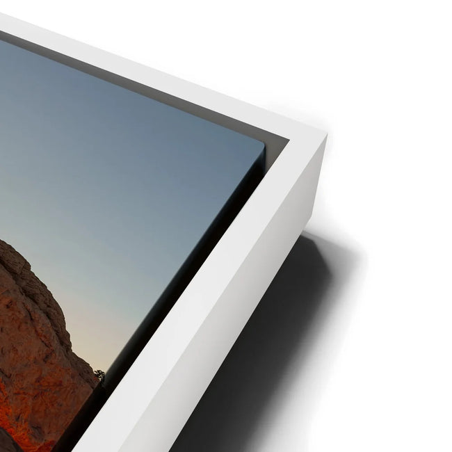 Featured image 13 for Catching Fire - Mesa Arch, Canyonlands NP, Utah