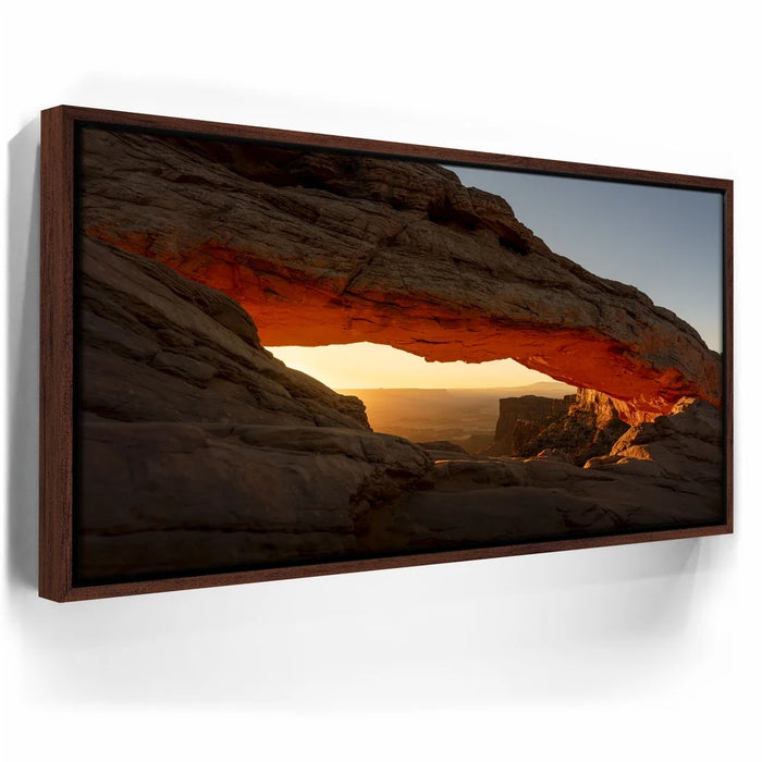 Featured image 11 for Catching Fire - Mesa Arch, Canyonlands NP, Utah