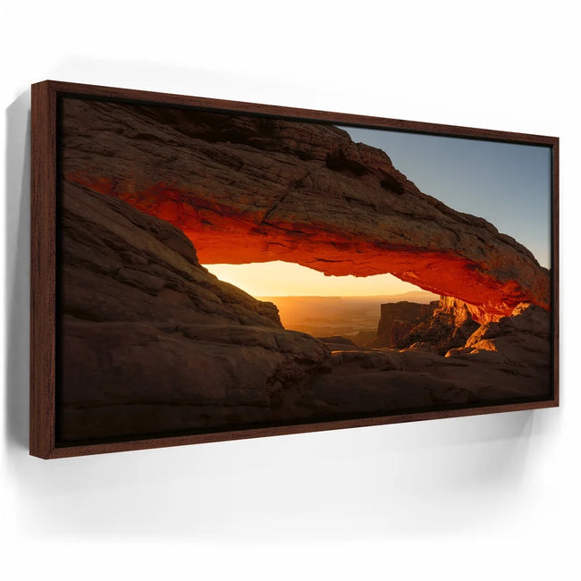 Featured image 10 for Catching Fire - Mesa Arch, Canyonlands NP, Utah