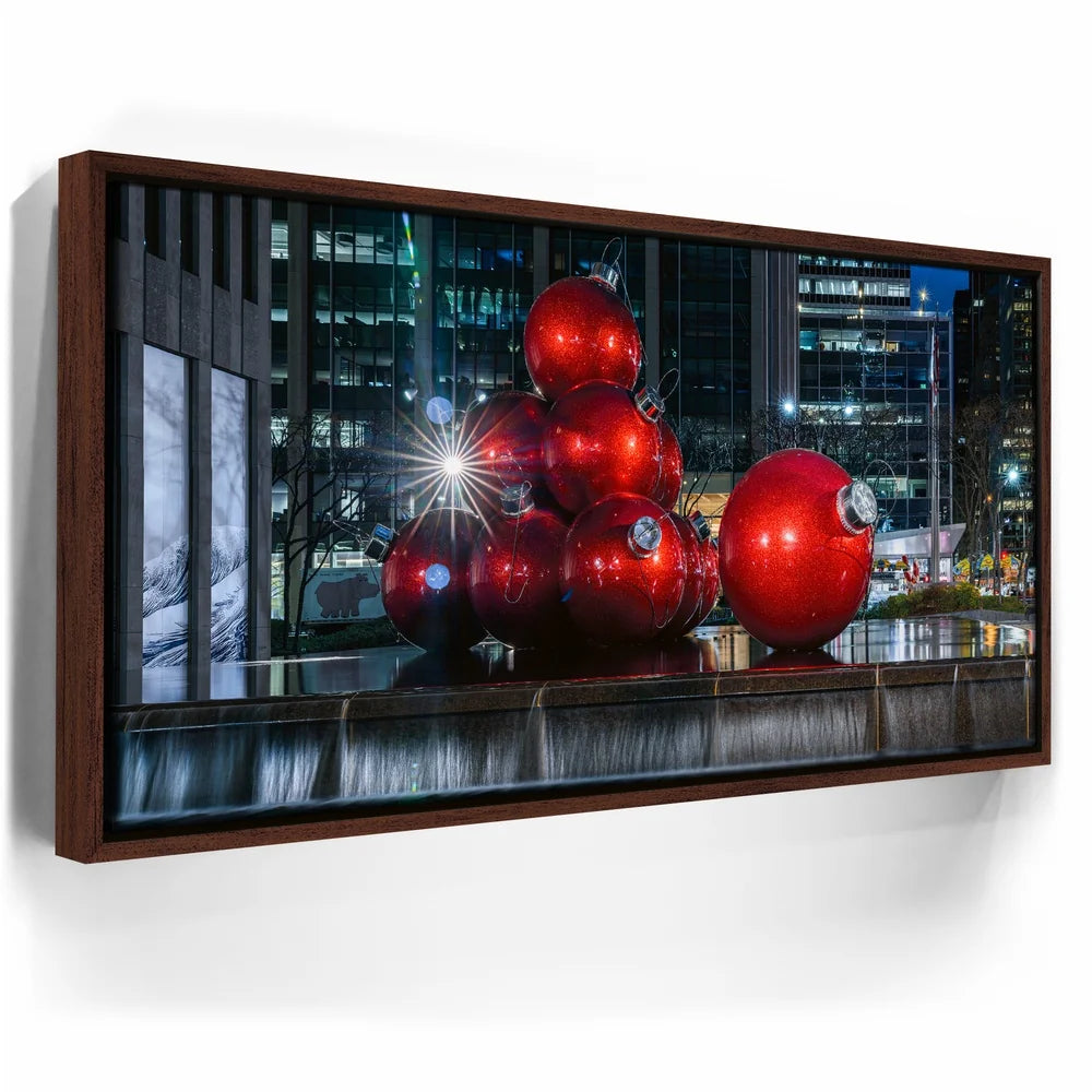 Featured image 10 for Christmas Decorations At Radio City Music Hall, New York City