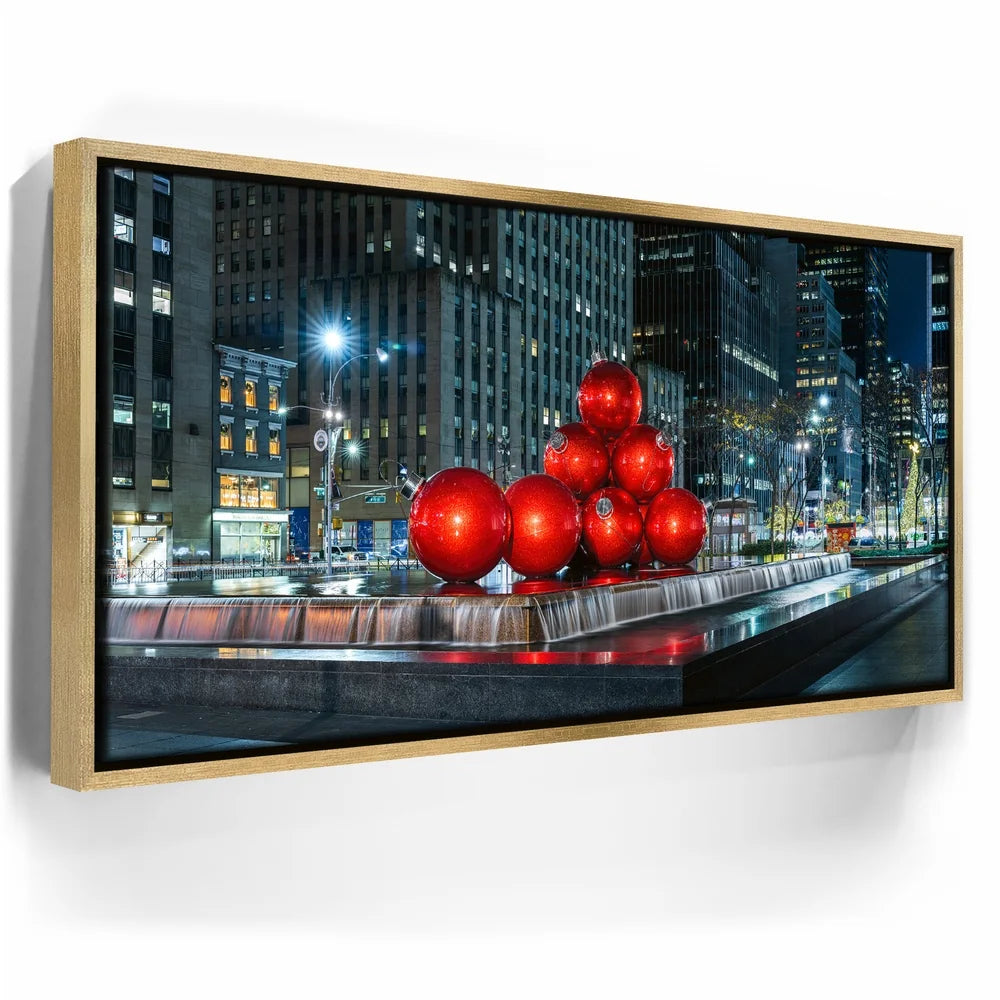 Featured image 7 for Christmas Decorations In Front Of Radio City Music Hall, New York City