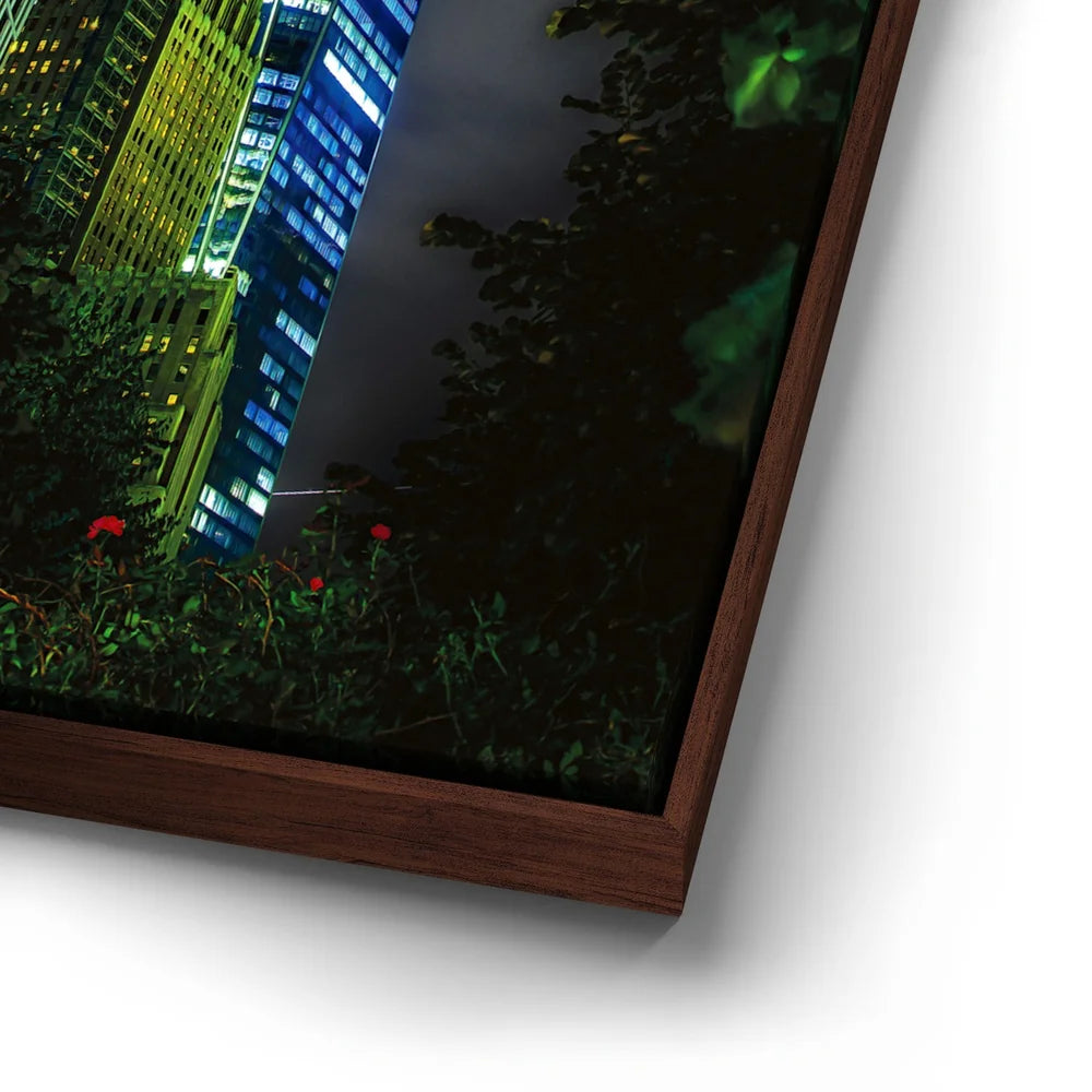 Featured image 14 for Close-Up Night Shot Of 1 World Trade Center