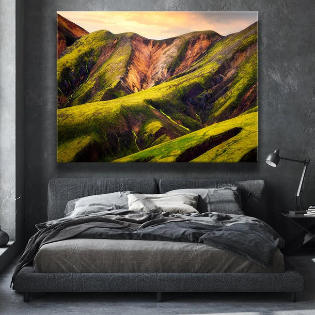Featured image 2 for Colorful Icelandic Wilderness