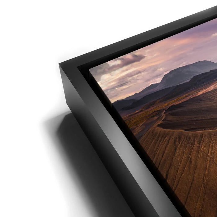 Featured image 12 for Crater's Edge - Iceland