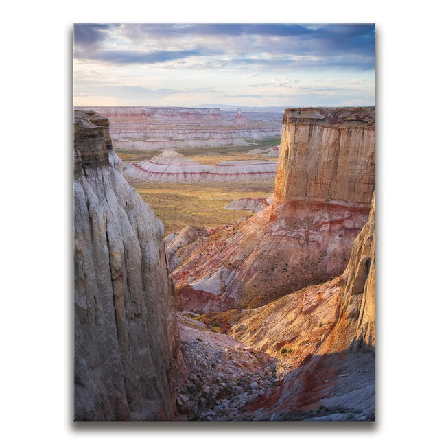 Featured image 1 for Distant Canyon - Coal Mine Canyon, Arizona