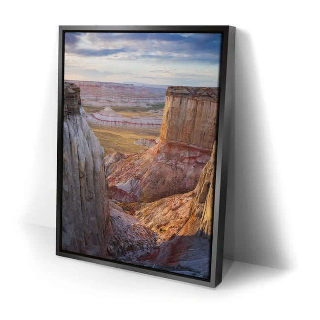 Featured image 2 for Distant Canyon - Coal Mine Canyon, Arizona