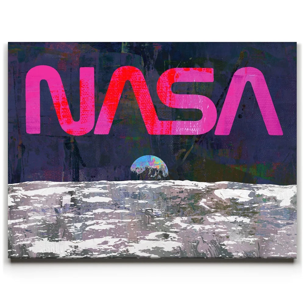 Featured image 1 for Earthrise