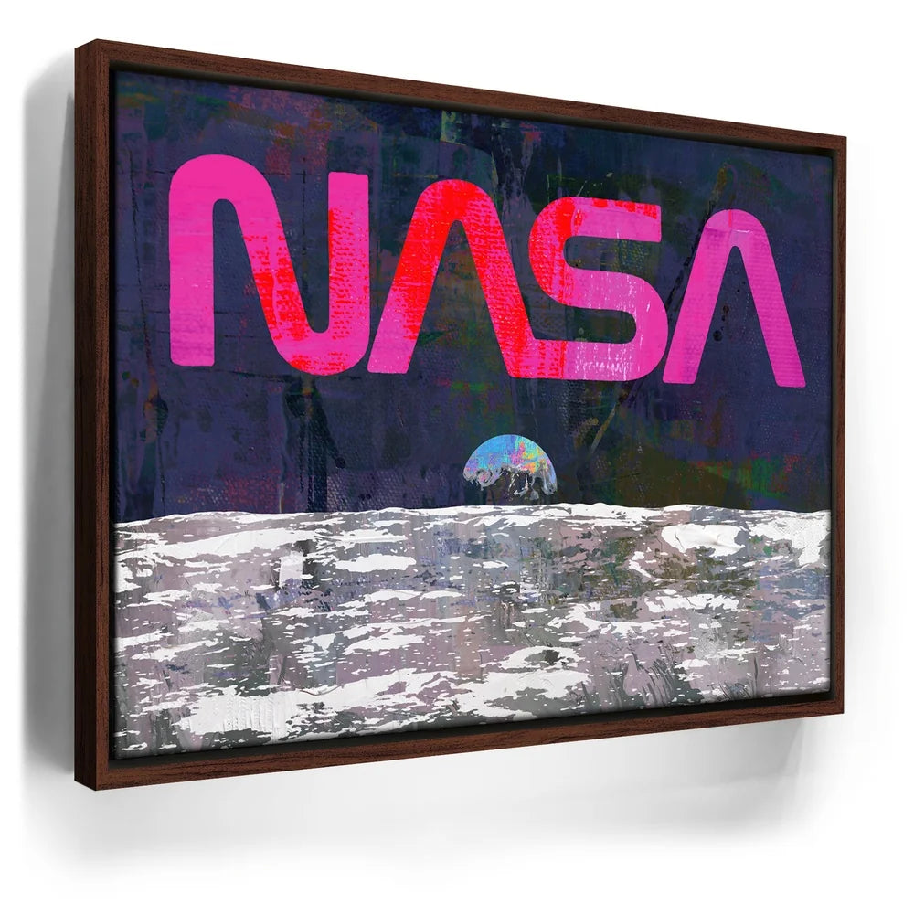 Featured image 10 for Earthrise