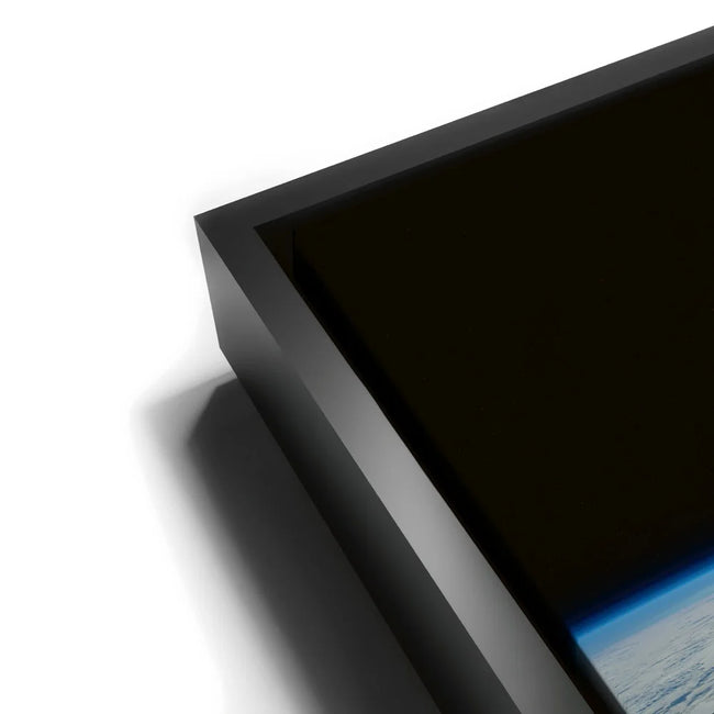 Featured image 11 for Earth's thin blue atmosphere