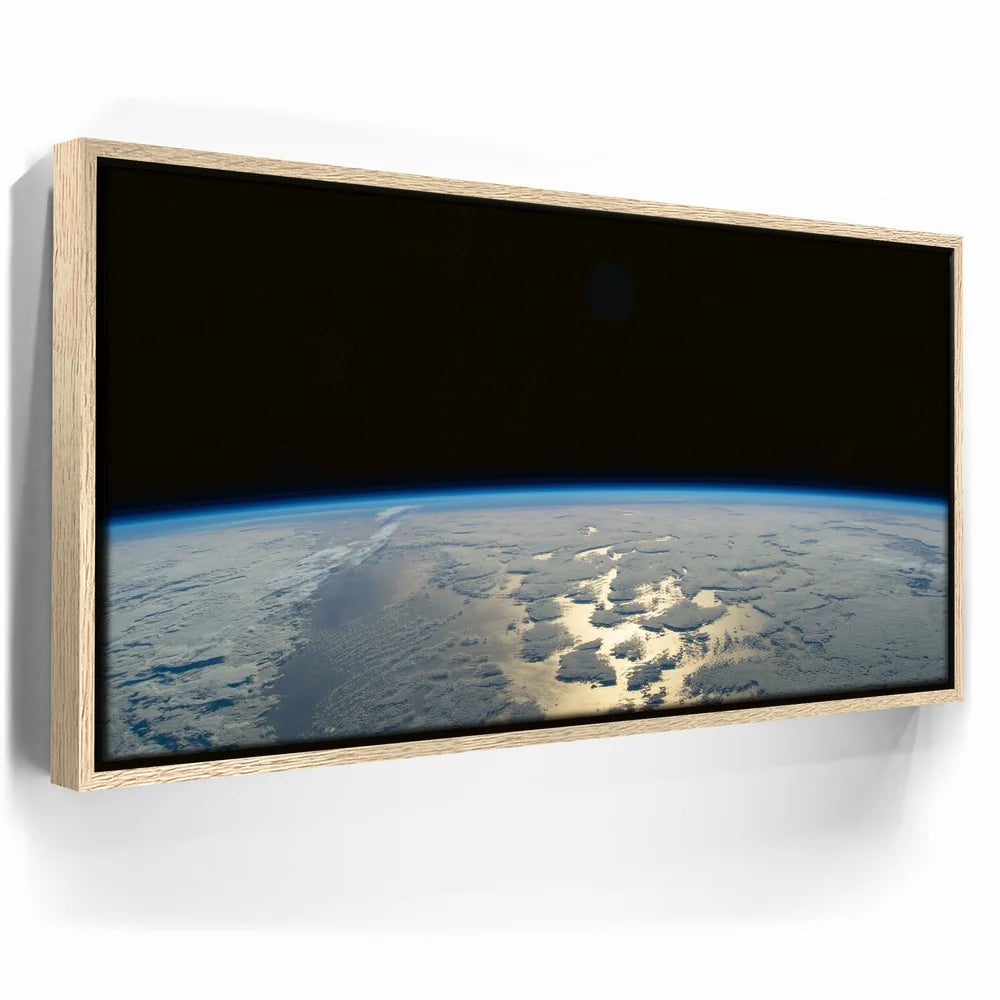 Featured image 9 for Earth's thin blue atmosphere
