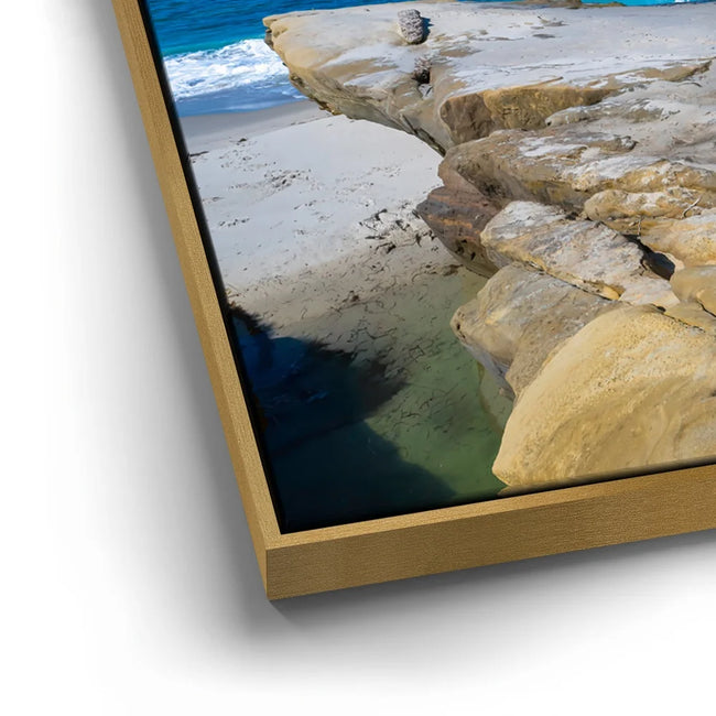 Featured image 13 for Edge of Paradise