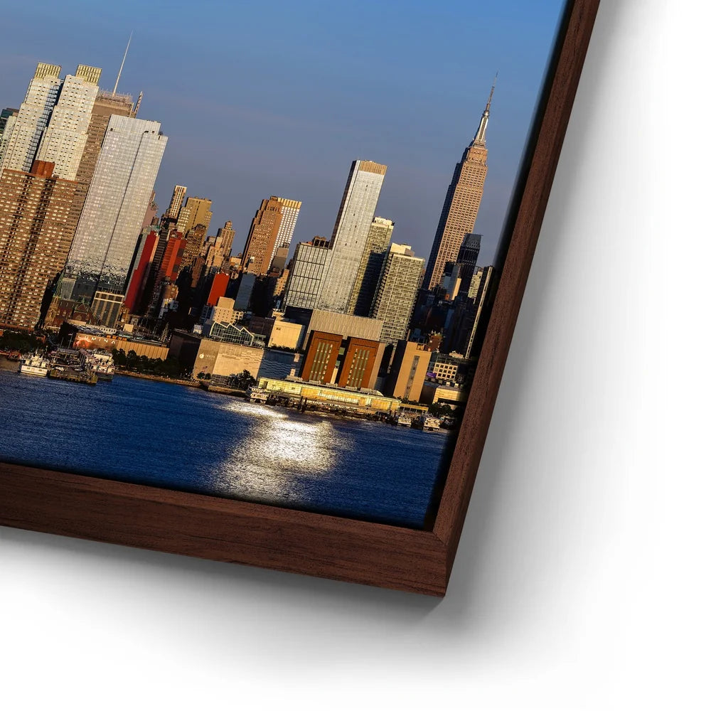 Featured image 14 for Famous Midtown Manhattan Skyline View At Sunset - 2 Of 3