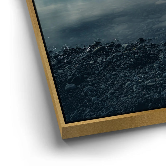 Featured image 12 for Frozen Serenity - Iceland