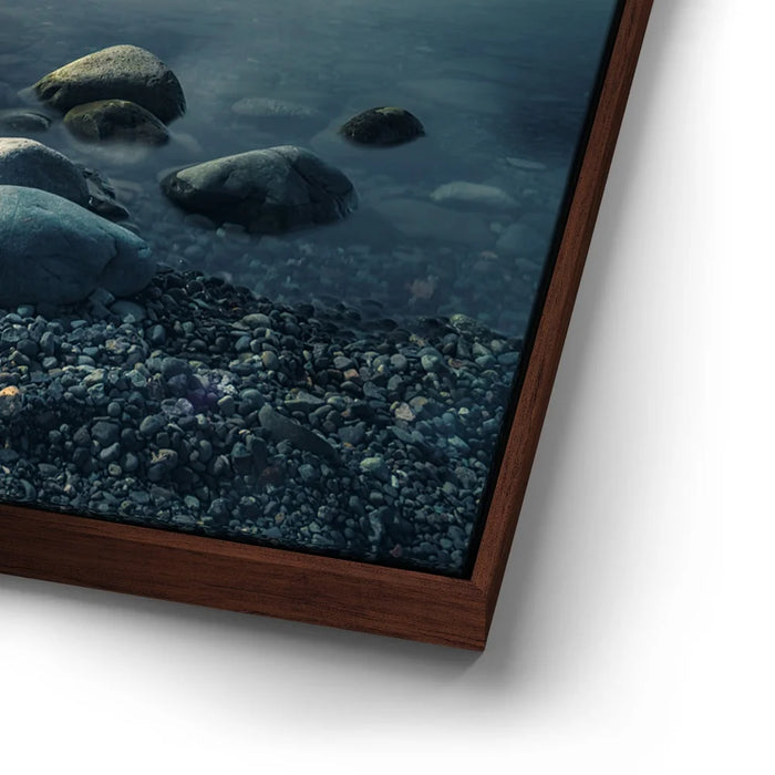 Featured image 14 for Frozen Serenity - Iceland