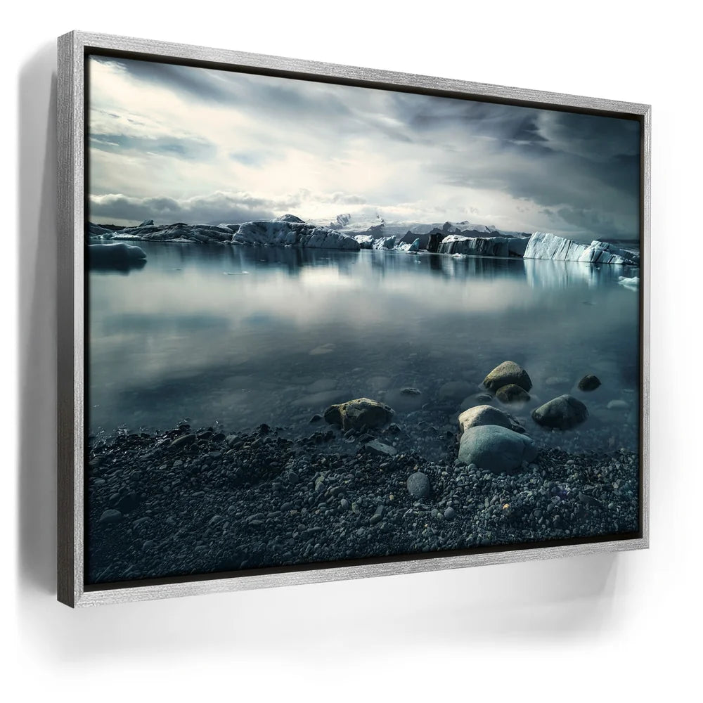 Featured image 8 for Frozen Serenity - Iceland