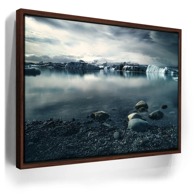Featured image 10 for Frozen Serenity - Iceland