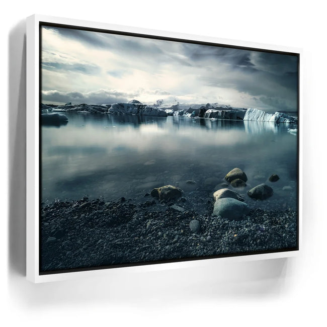 Featured image 6 for Frozen Serenity - Iceland