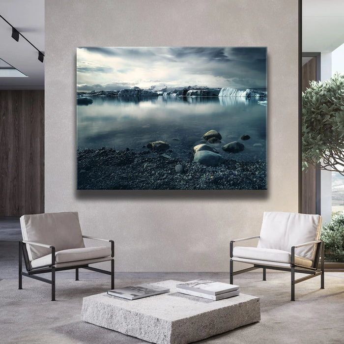 Featured image 2 for Frozen Serenity - Iceland