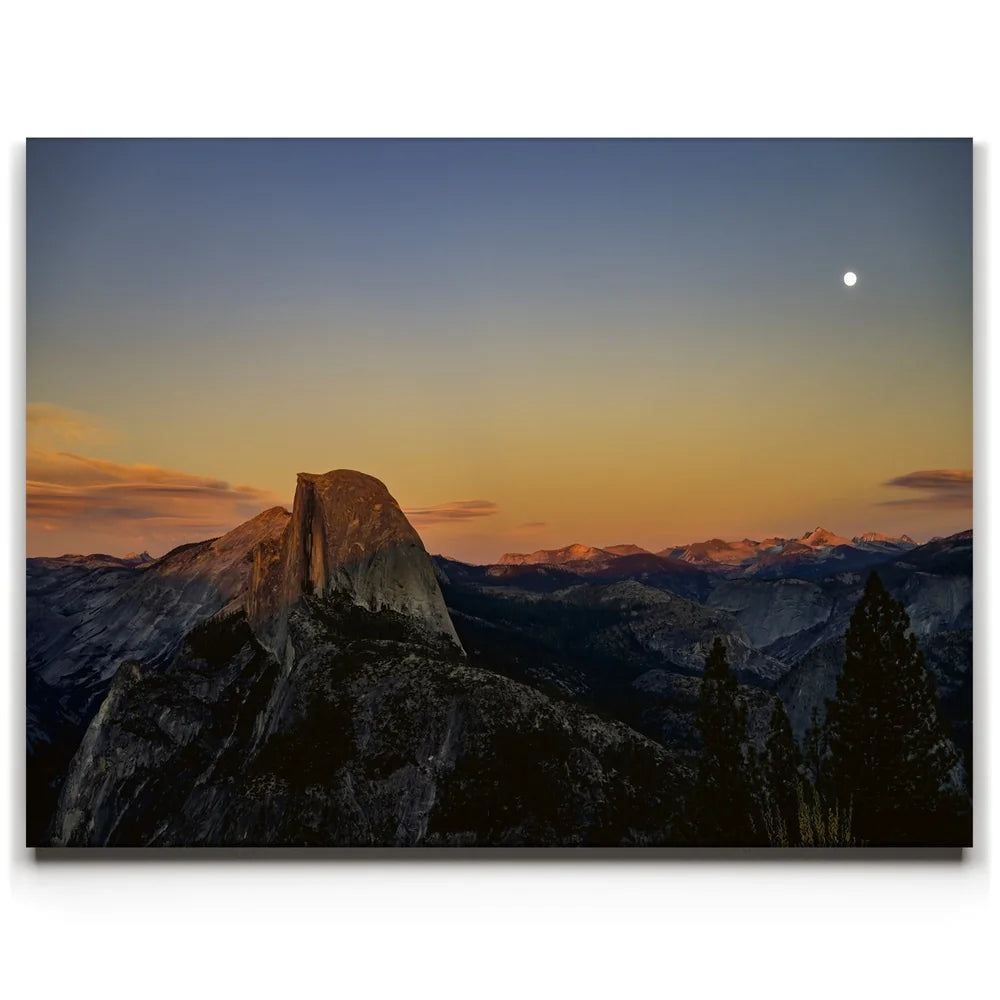 Featured image 1 for Full moon at Half Dome Yosemite National Park