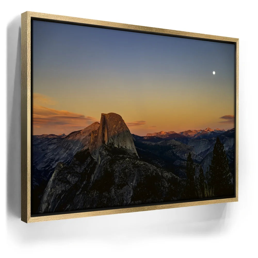 Featured image 7 for Full moon at Half Dome Yosemite National Park