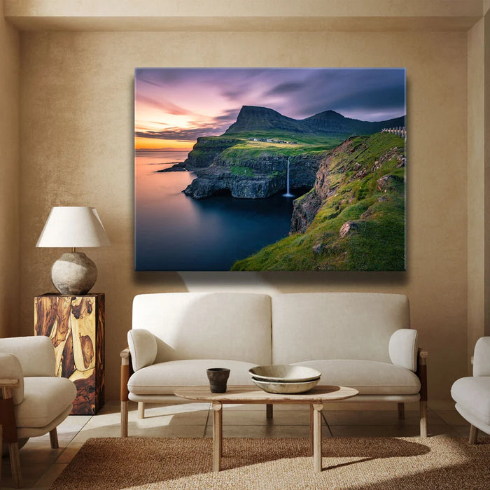 Featured image 2 for Gásadalur - Sunset