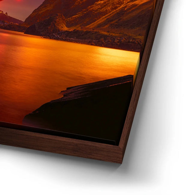 Featured image 14 for Gilded Gateway