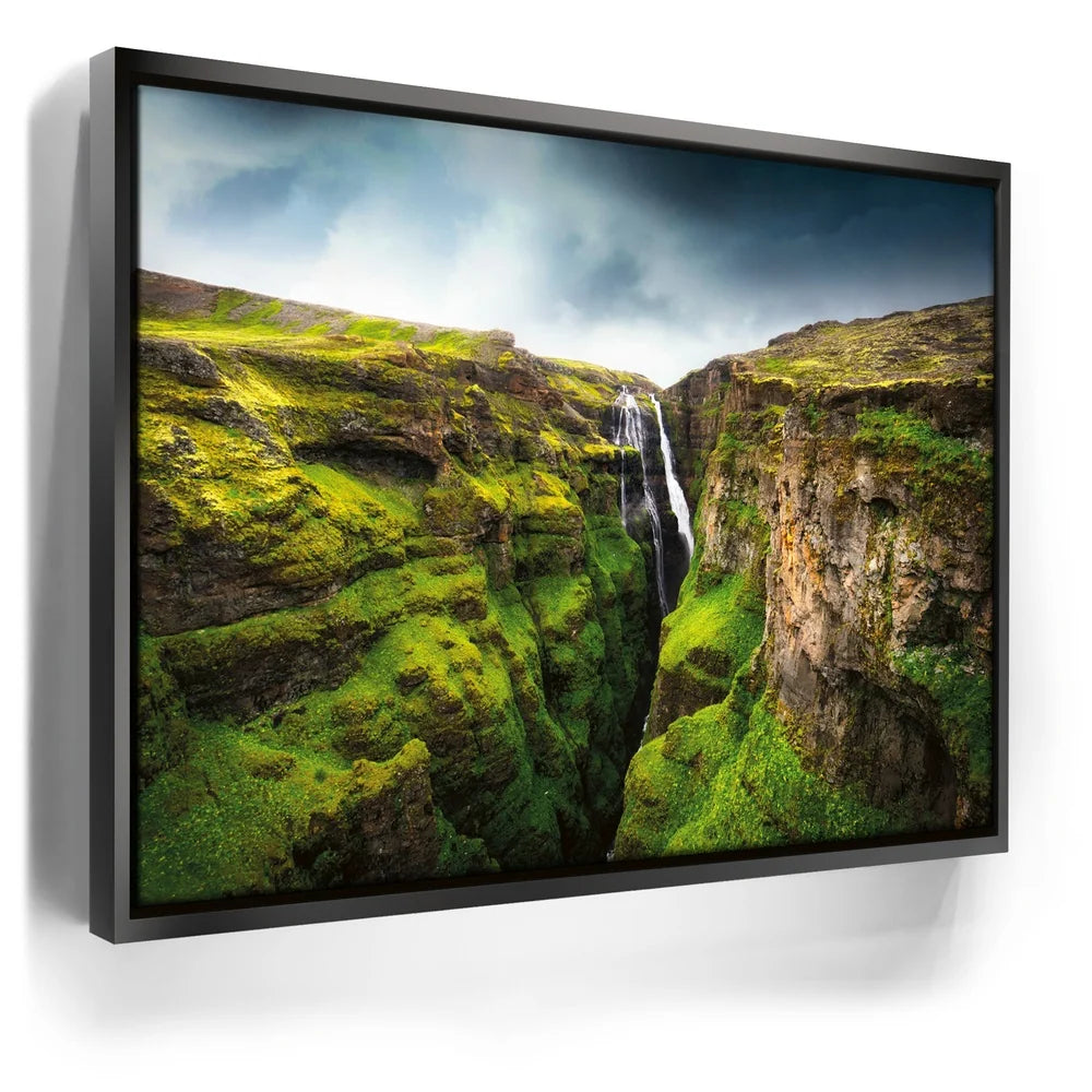 Featured image 5 for Glymur Waterfall Green Canyon - Iceland