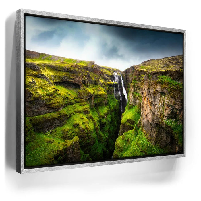 Featured image 8 for Glymur Waterfall Green Canyon - Iceland