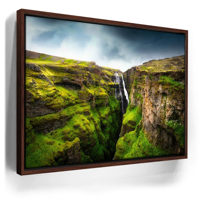 Featured image 10 for Glymur Waterfall Green Canyon - Iceland