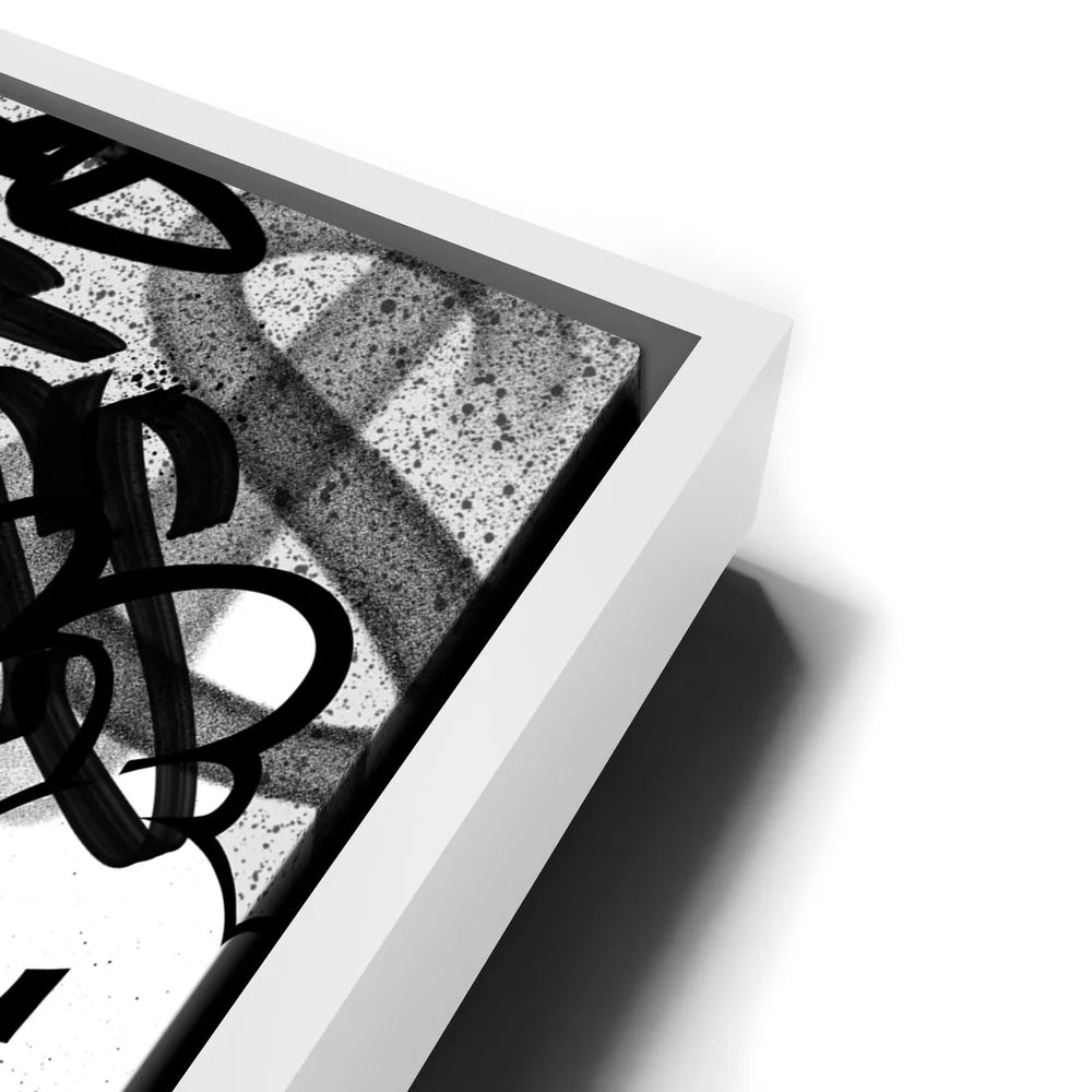 Featured image 13 for Graffiti - Black and White