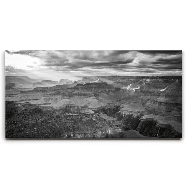 Featured image 1 for Grand - Black and White
