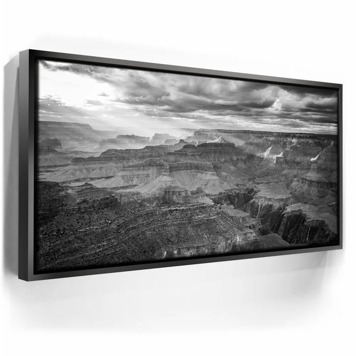 Featured image 5 for Grand - Black and White