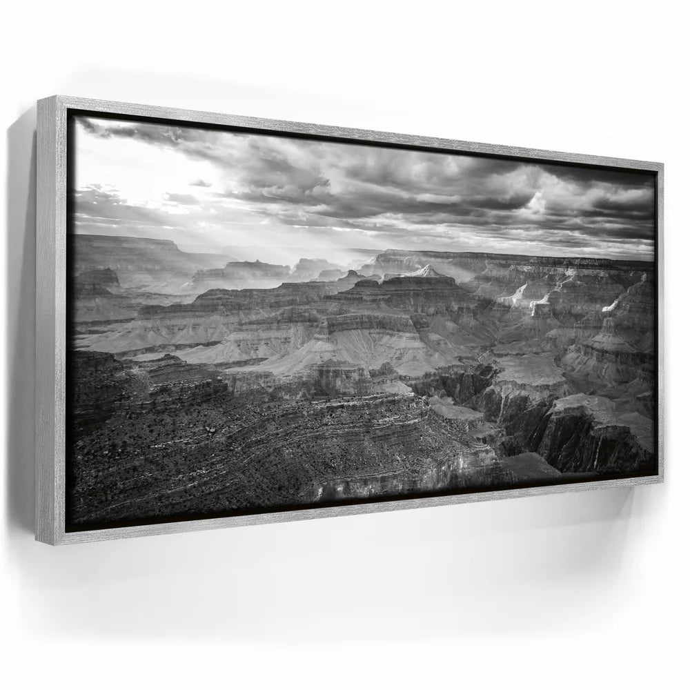 Featured image 8 for Grand - Black and White