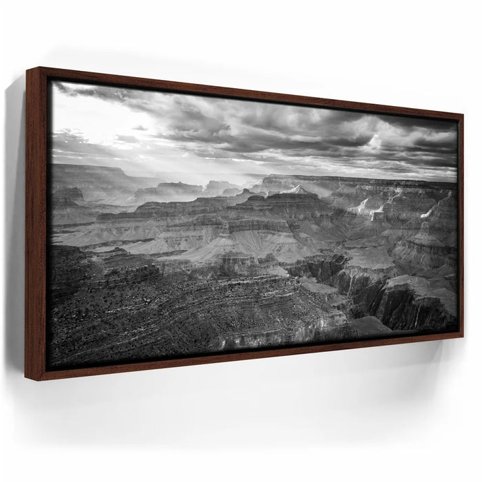 Featured image 10 for Grand - Black and White