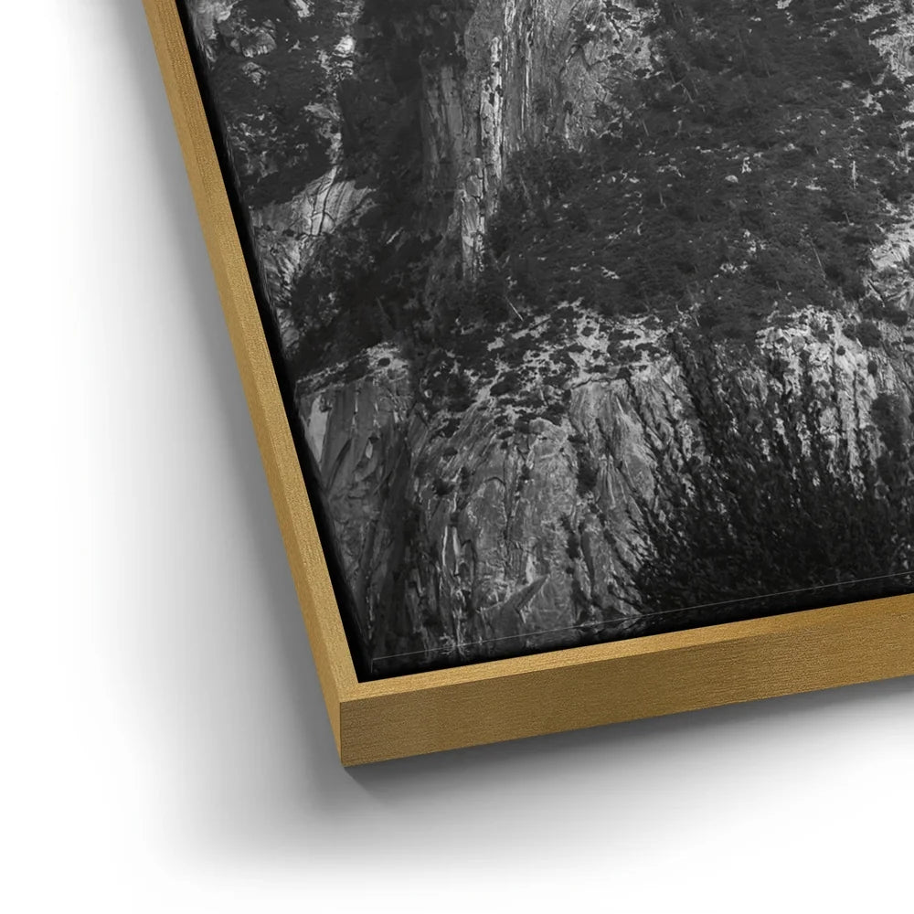 Featured image 12 for Granite Sentinel - BW