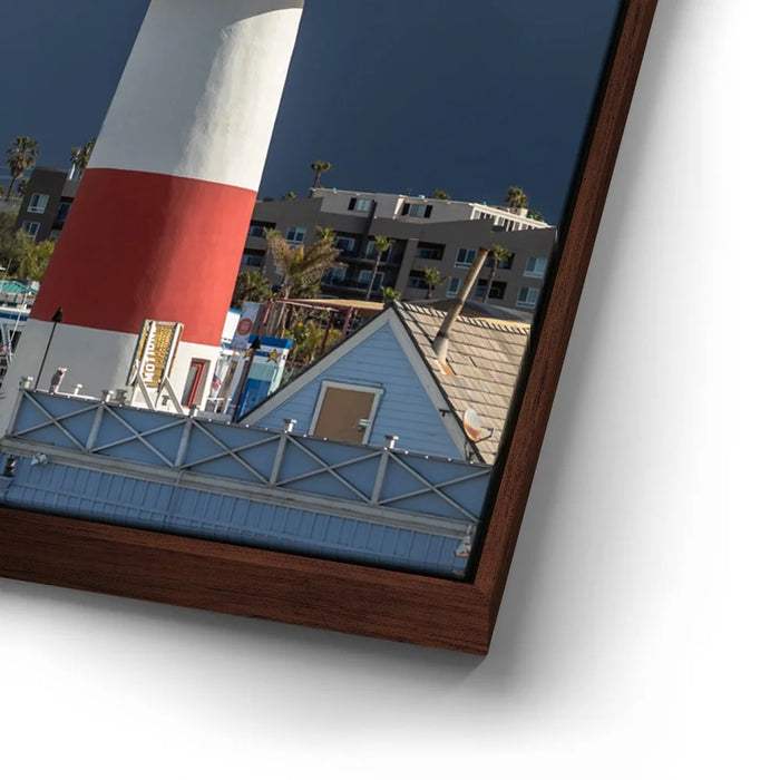 Featured image 14 for Harbor Light