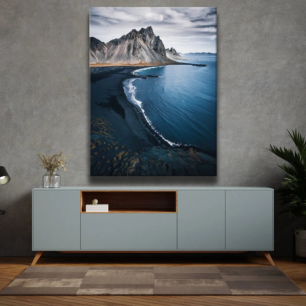 Featured image 2 for Hofn Black Sand Beach - Iceland