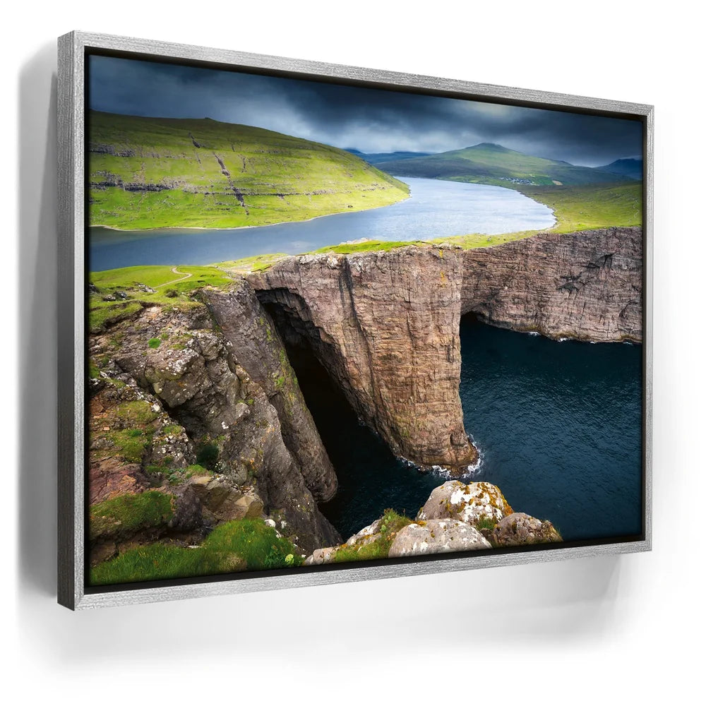 Featured image 8 for Hypnotic Waterscapes - Faroe
