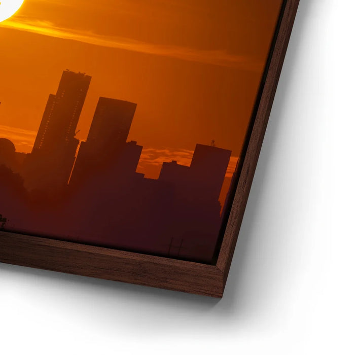 Featured image 14 for Lower Manhattan Sklyine Panorama And The Sun As Its Crown